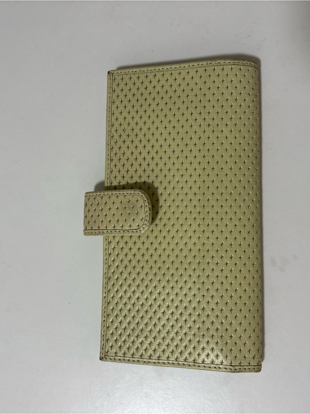 Tusk Green Textured Phone Wallet Case with Snap Closure